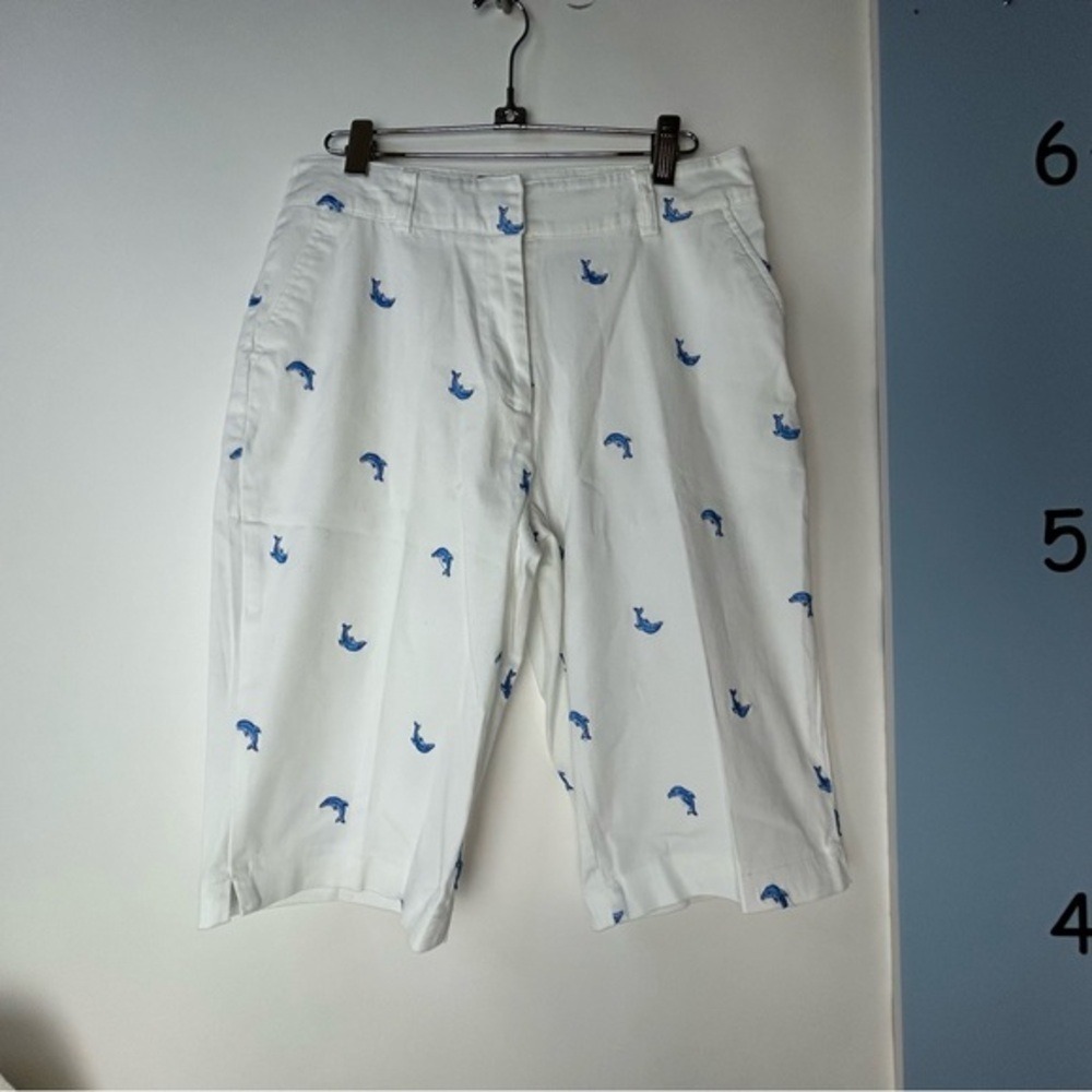 RL Richard White Bermuda‎ Shorts with Blue Dolphin Embroidery All Over Women 10